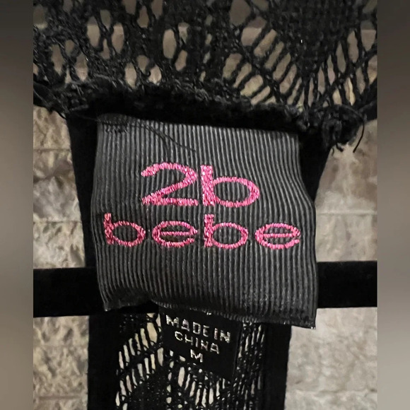 2Be Bebe black size Medium lace top romper - Picture 2 of 11